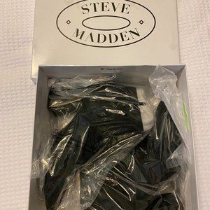 Steve Madden Simmer Black Suede heel boots